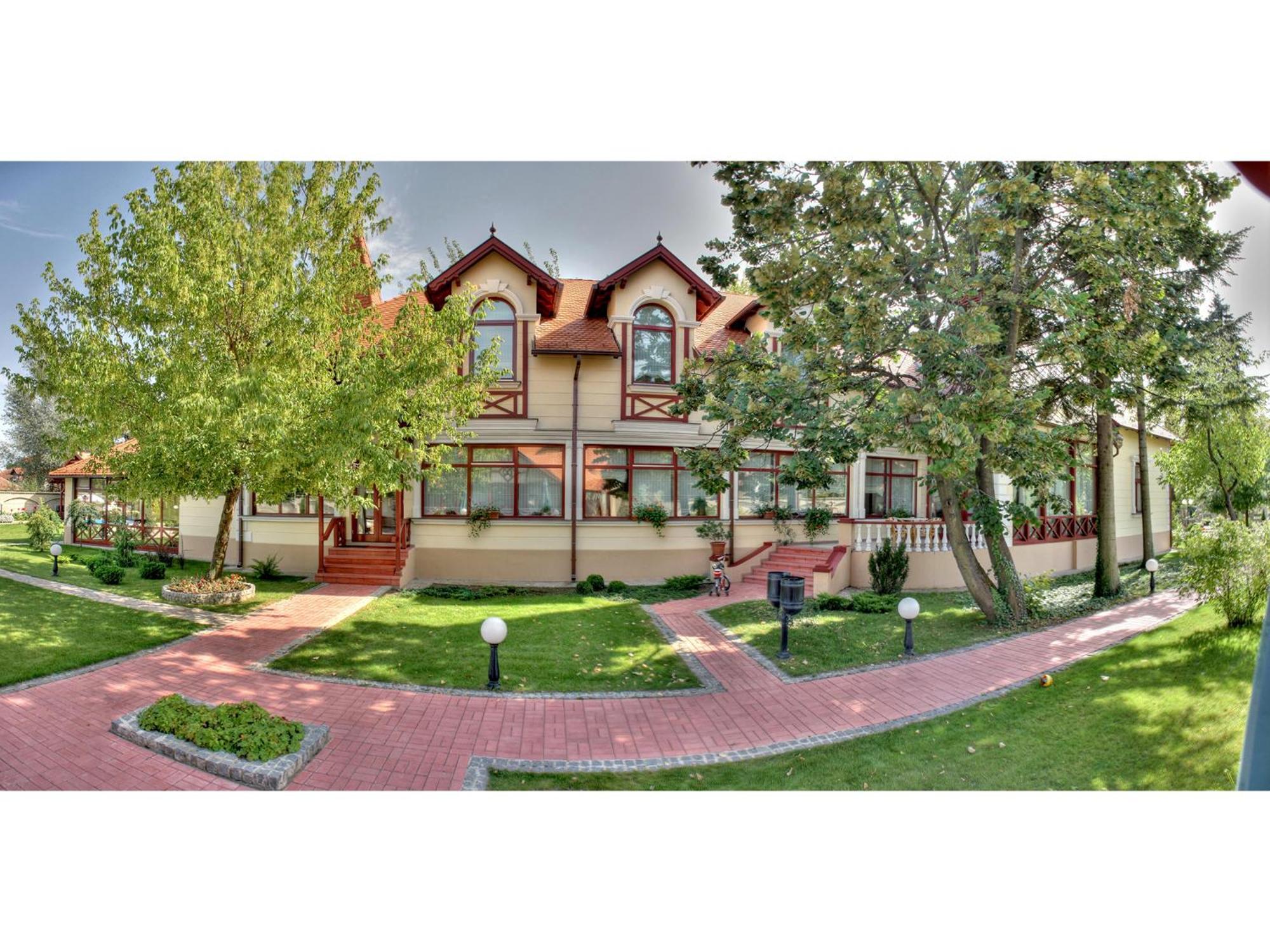 Garni Hotel Vila Milord Resort Palić Exterior foto