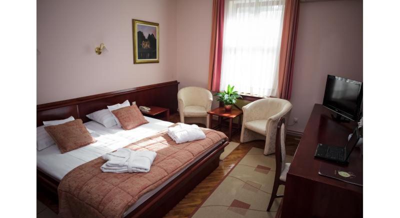 Garni Hotel Vila Milord Resort Palić Exterior foto
