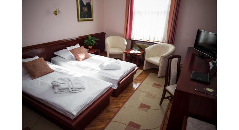 Garni Hotel Vila Milord Resort Palić Exterior foto